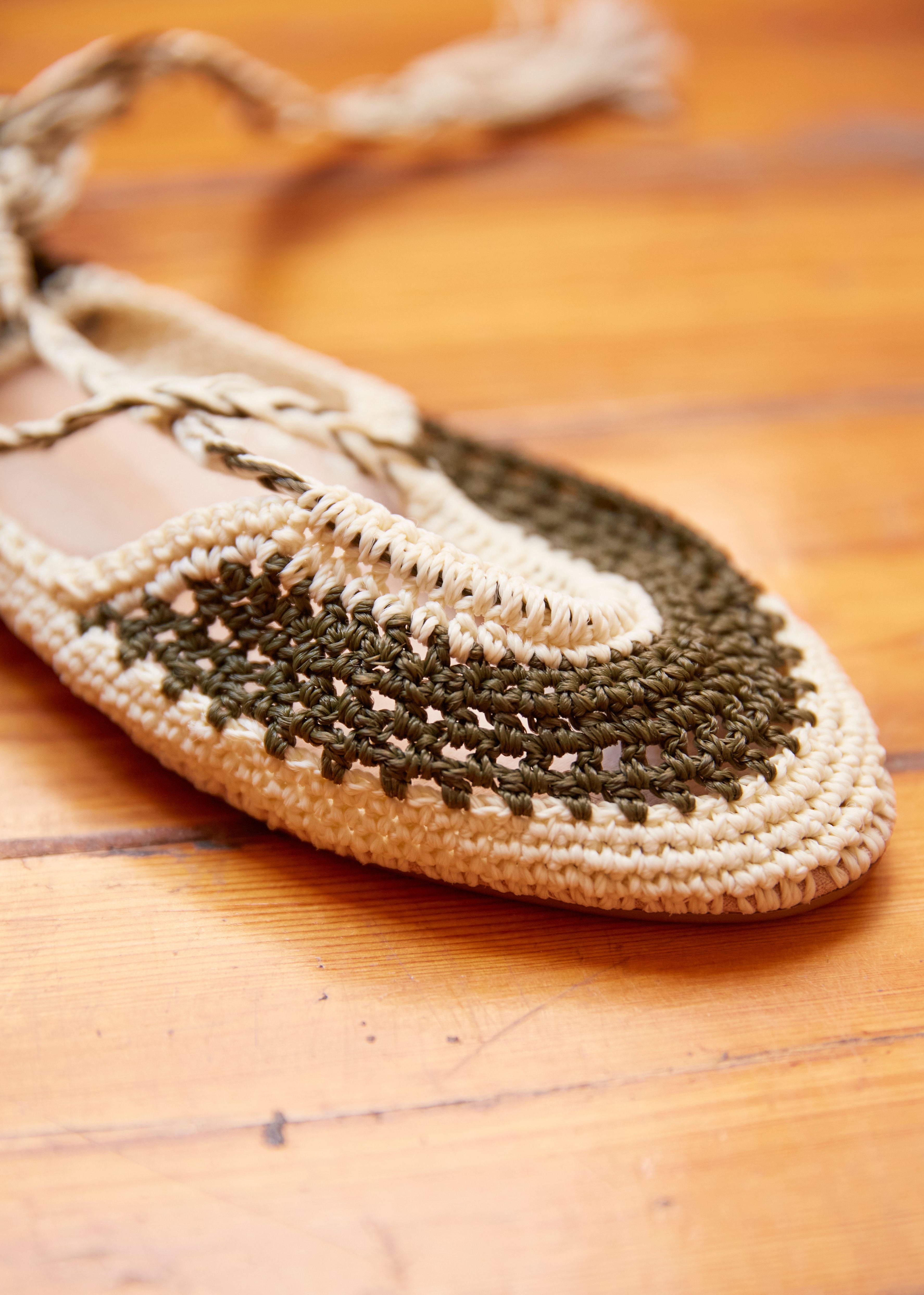BAILARINAS CROCHET MEXICANAS KAKI