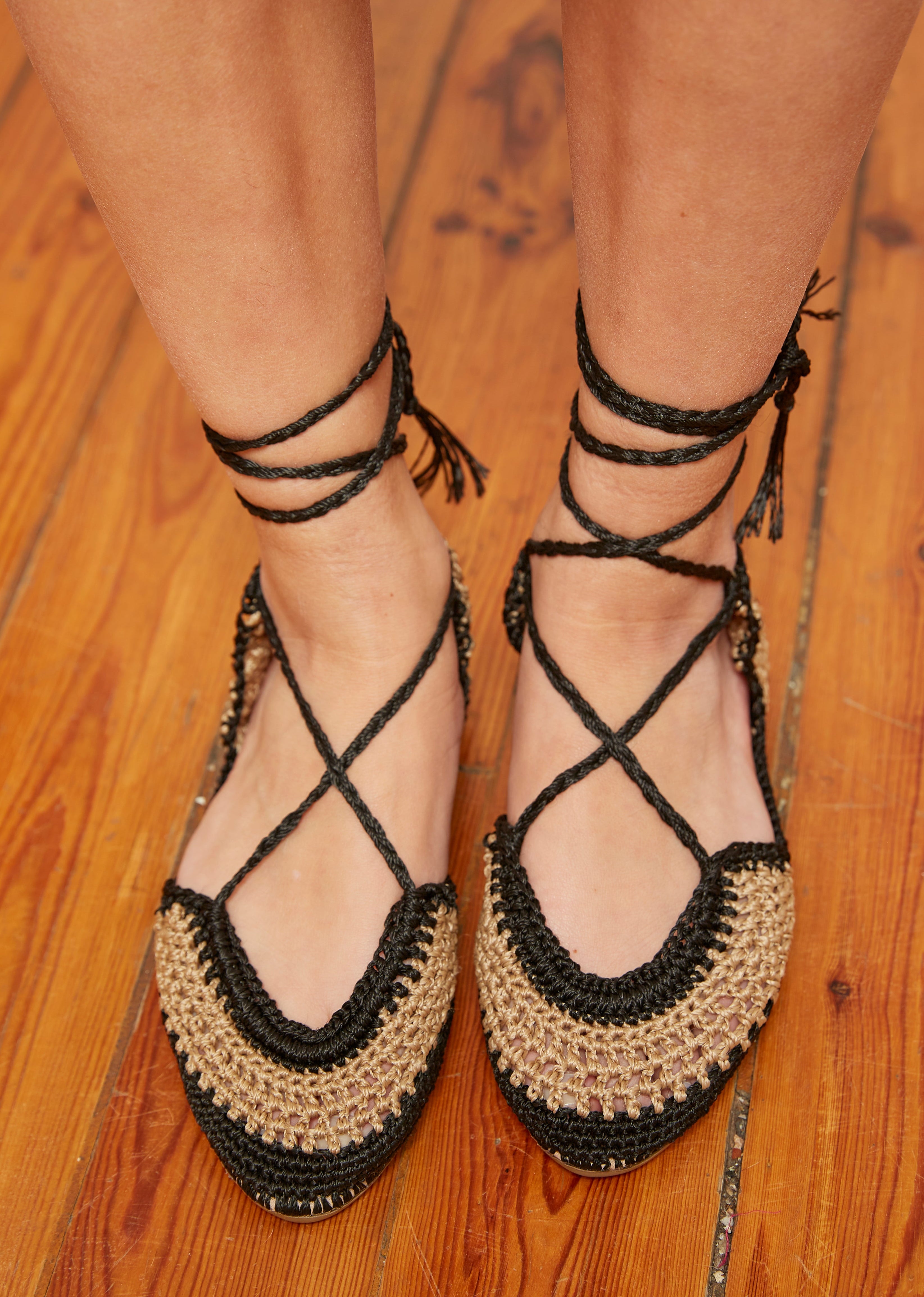 BAILARINAS CROCHET MEXICANAS NEGRO