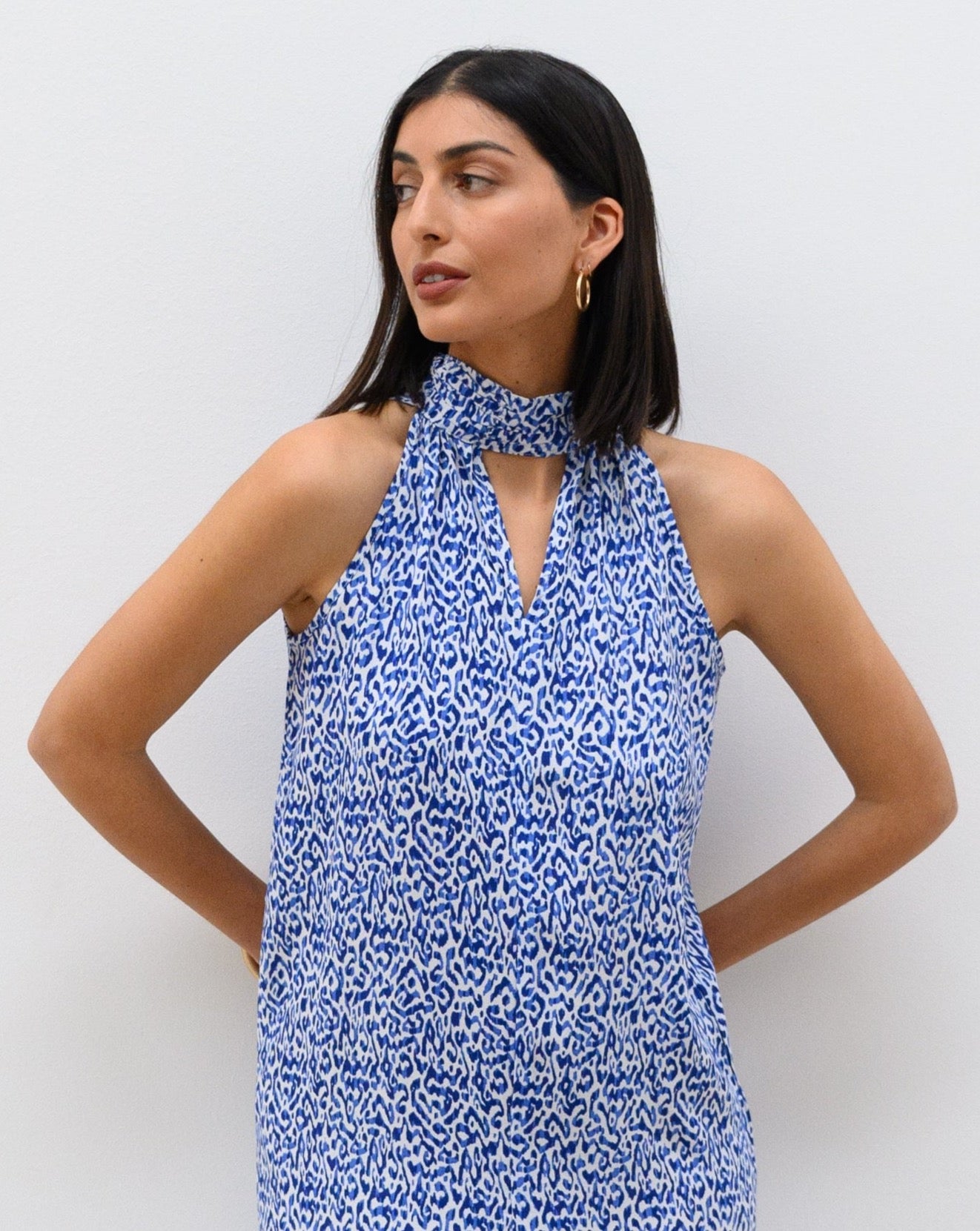 VESTIDO CALA HALTER AZUL