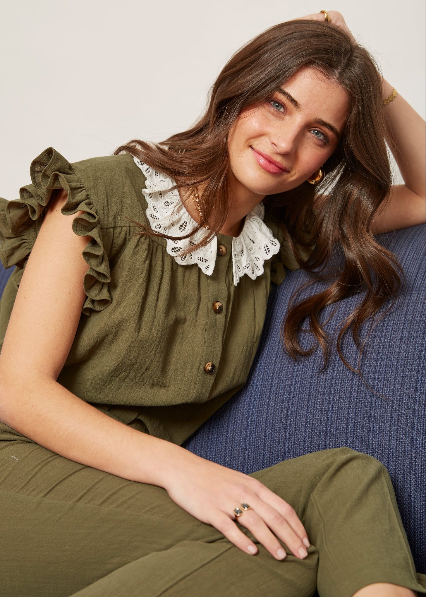 blusa carol kaki cuello algodón