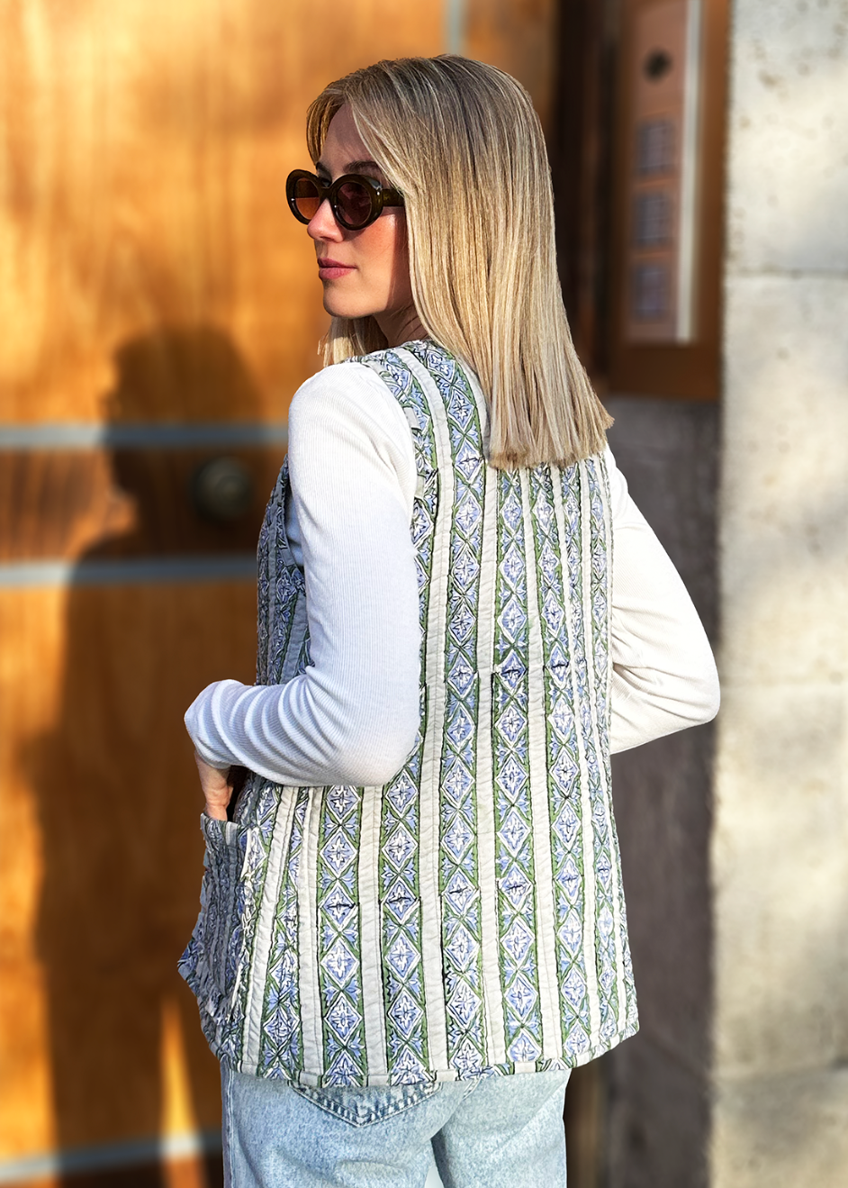 chaleco estampado reversible