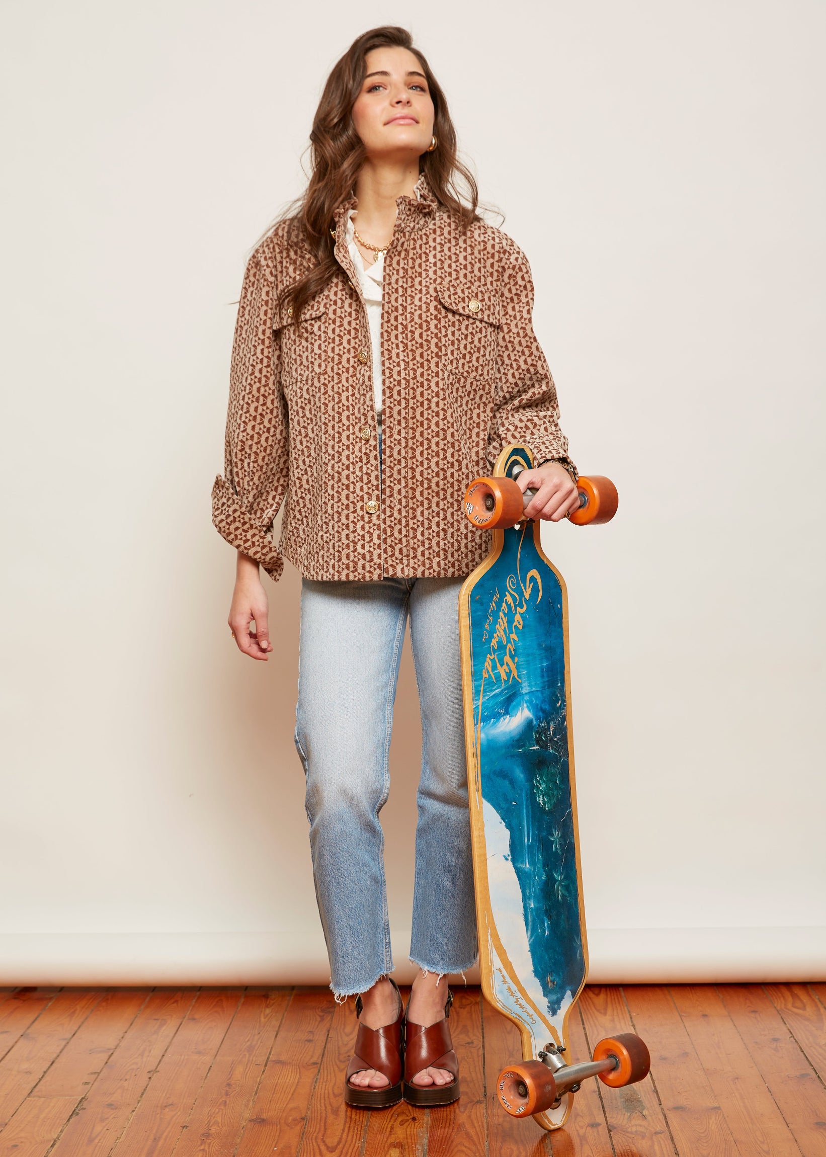 chaqueta camel étnica