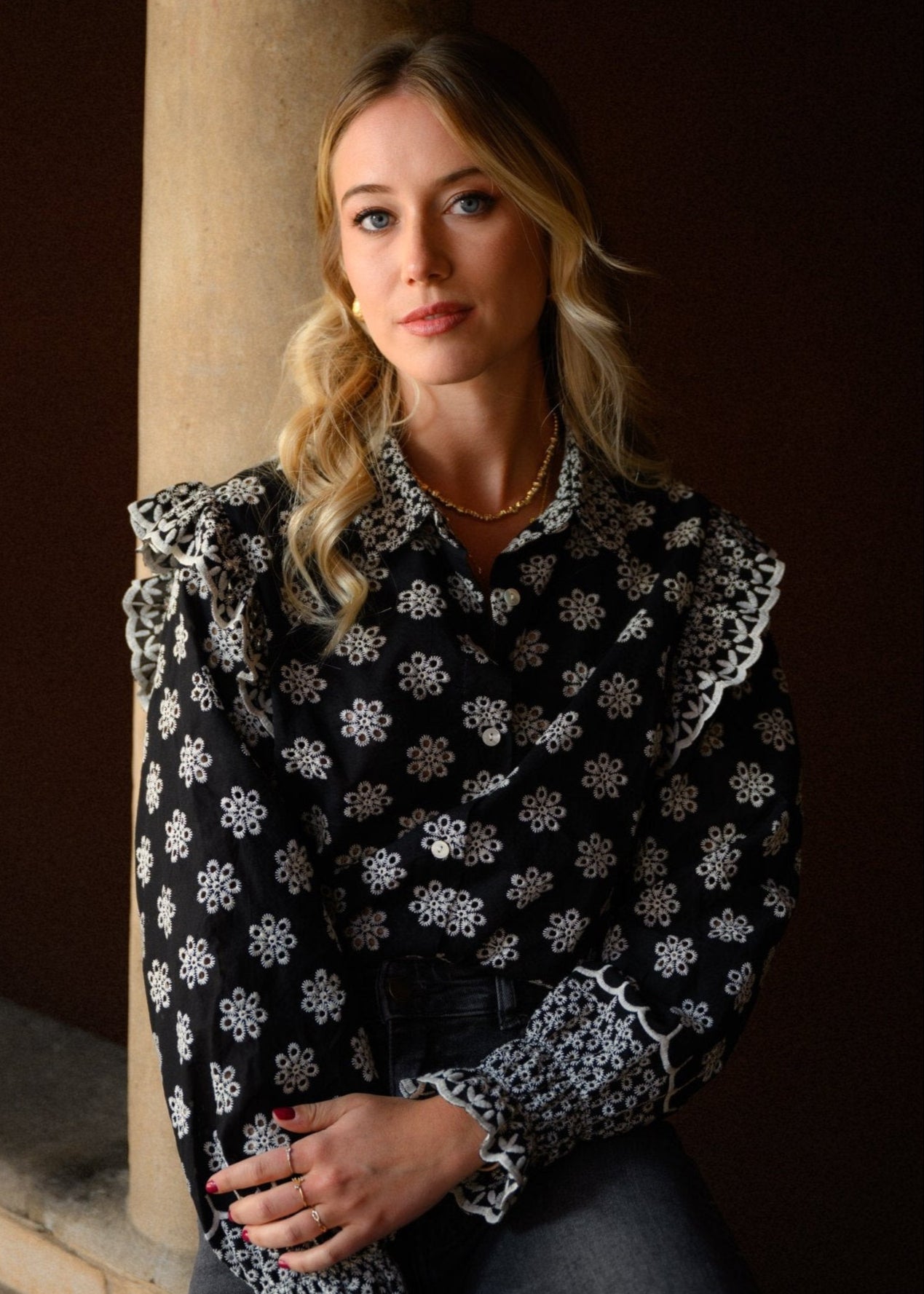 BLUSA MILA ALGODÓN BORDADOS