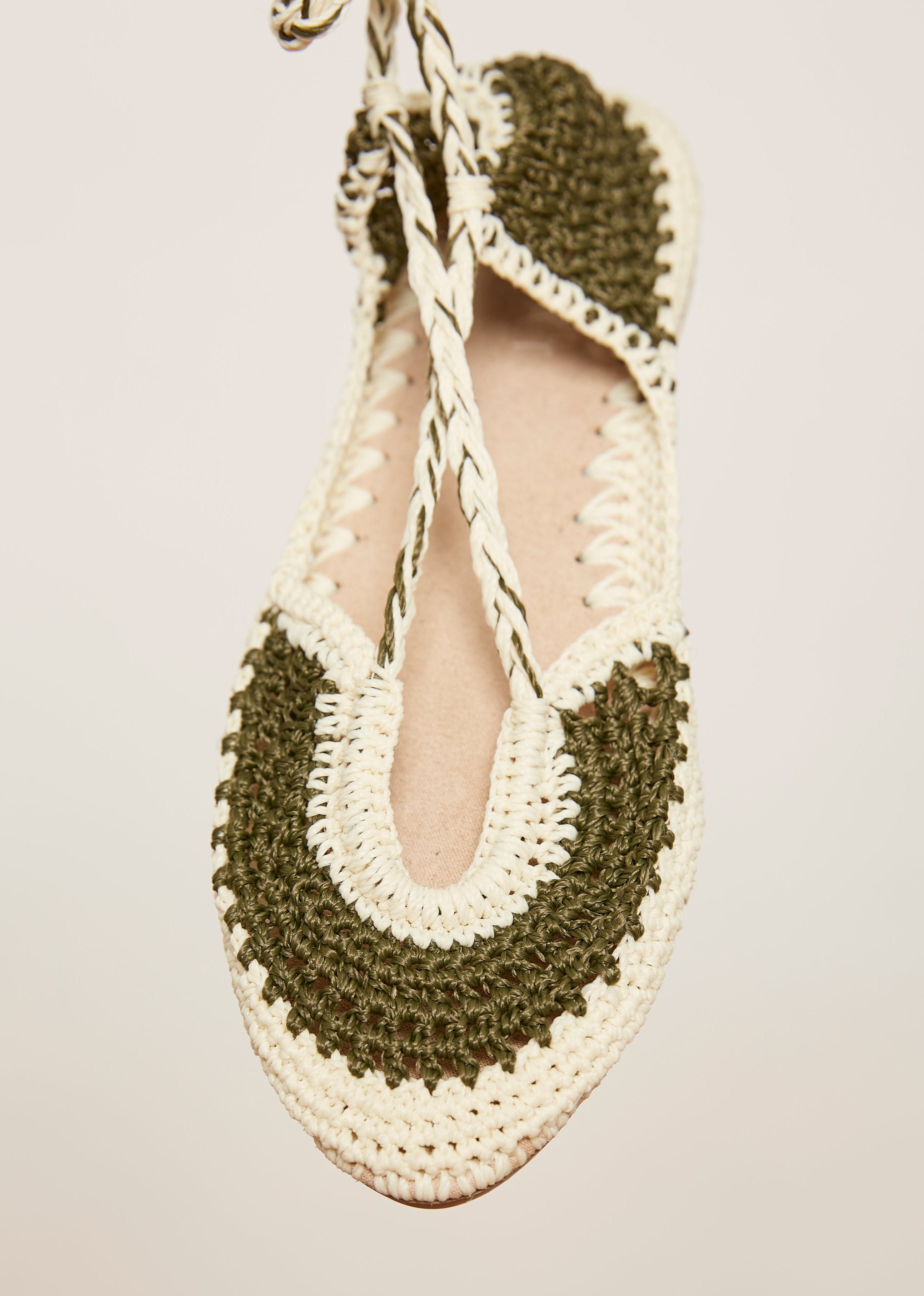 BAILARINAS CROCHET MEXICANAS KAKI
