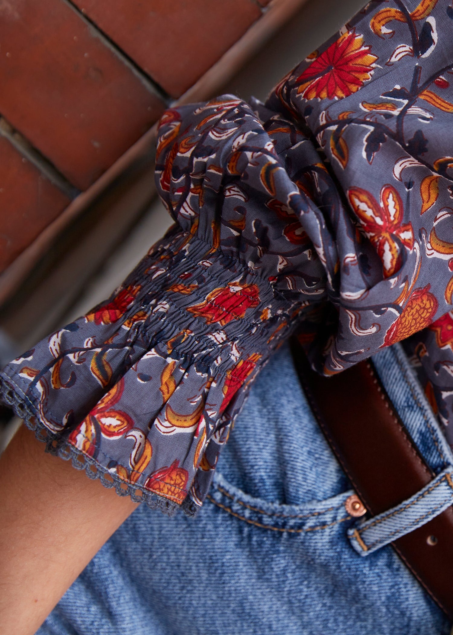 blusa Juana estampado floral azul