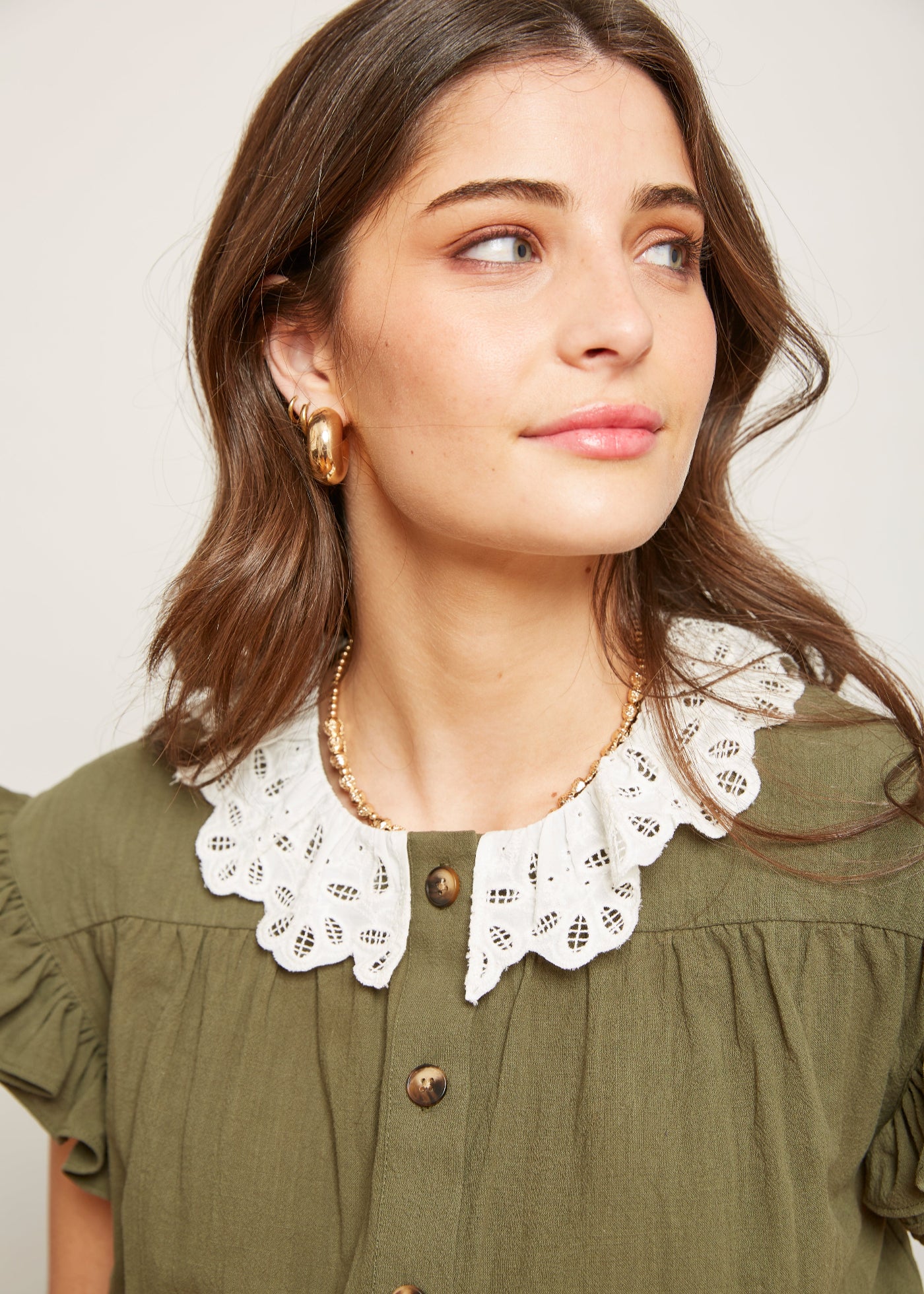 blusa carol kaki cuello